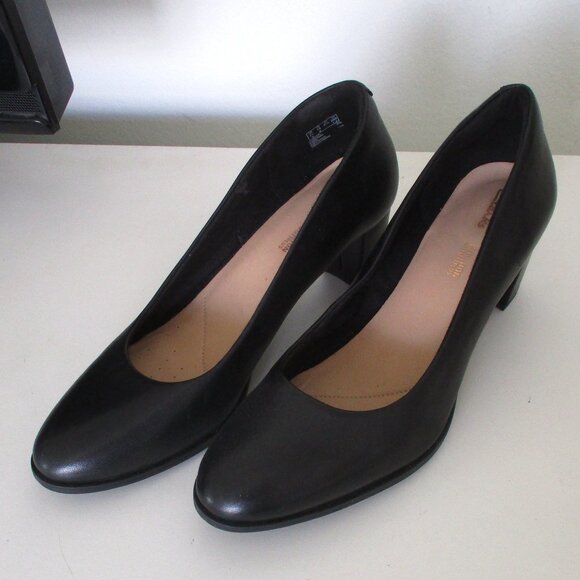Clarks Cushion Plus Womens Black Faux Leather Pump w/2" Block Heel - Size 10M - Picture 6 of 9